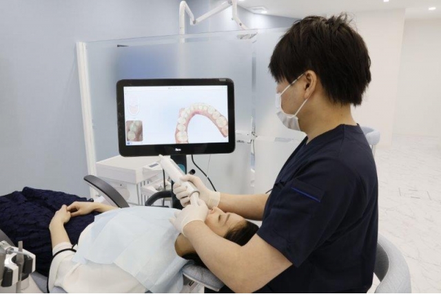 新福島ホワイトノア歯科矯正歯科の診療風景